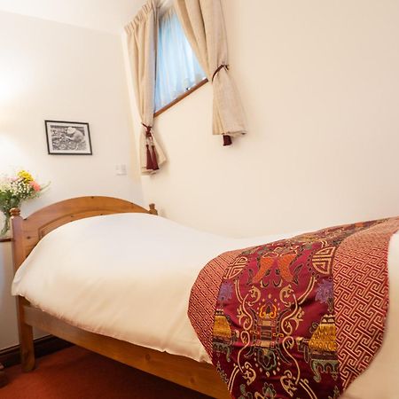 Garden Hotel Bangor  Quarto foto